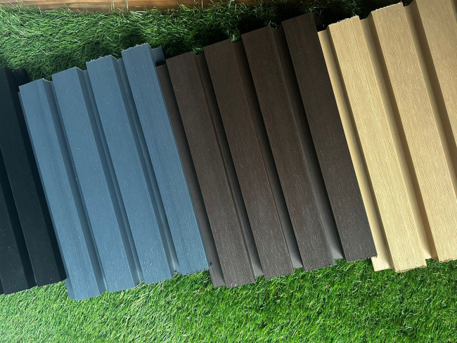 Стеновые реечные панели из ДПК CM Wall Сосна Стеновые реечные панели из ДПК CM Wall Сосна